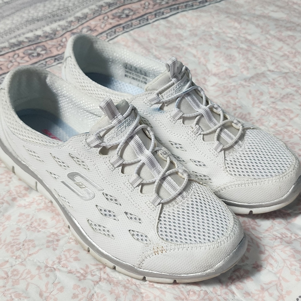 Womens Skechers